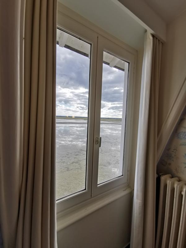 Room with a view on the bay of Mont-Saint-Michel